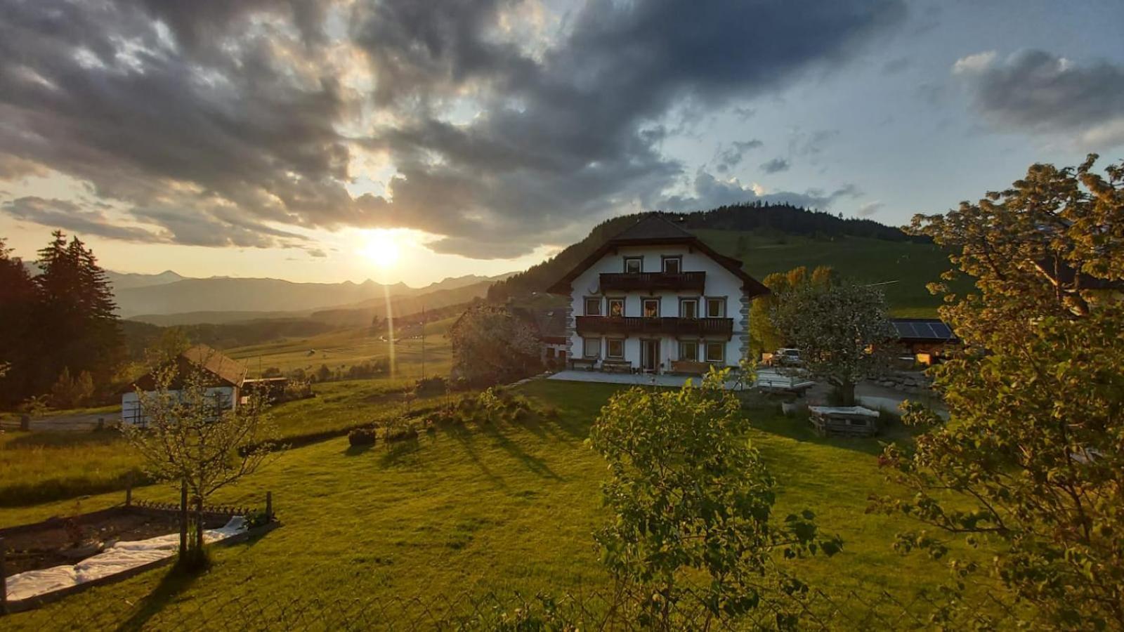 Apartmán Schweizer Hof Tamsweg Exteriér fotografie